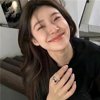 空房间里的妻子